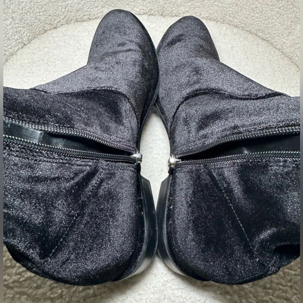 Marc Fisher Hulie boots black over the knee velvet type fall winter low heel 8.5